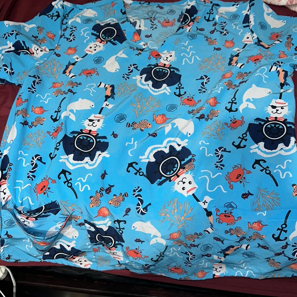 Scrub large shirt